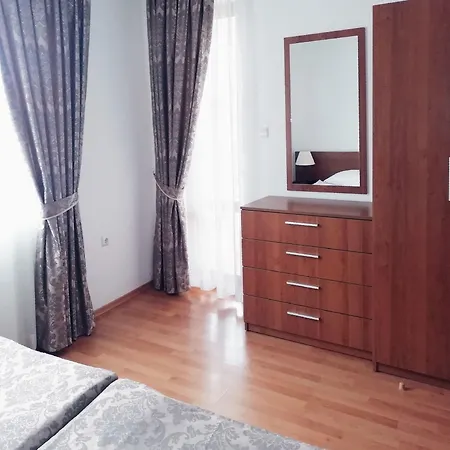 Efir 1 Отель